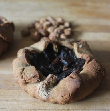 Tartelette à la rhubarbe balsamique et au souchet